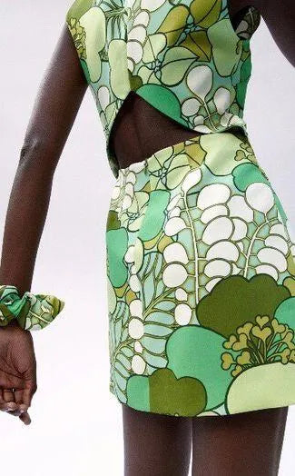 ZARA - VESTIDO FLORAL VERDE (Retro Green Mini Dress)