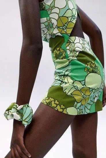 ZARA - VESTIDO FLORAL VERDE (Retro Green Mini Dress)